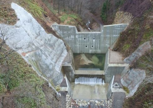 ソグラ沢第１号砂防堰堤工事