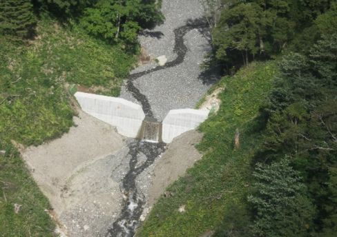 ワラビ沢（2）災害関連緊急治山工事