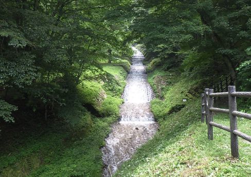 牛伏川